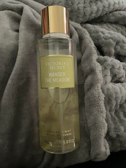 Victoria's Secret Wander the Meadows