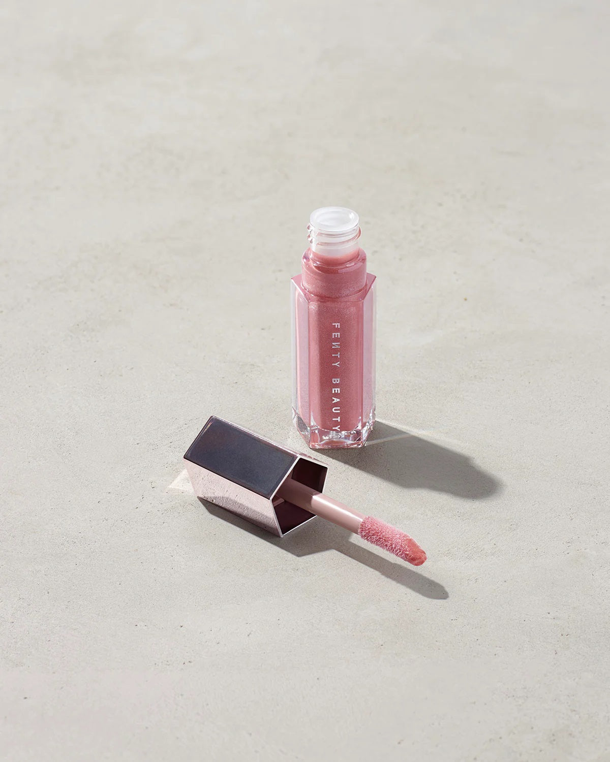 FENTY BEAUTY Gloss Bomb FUSSY